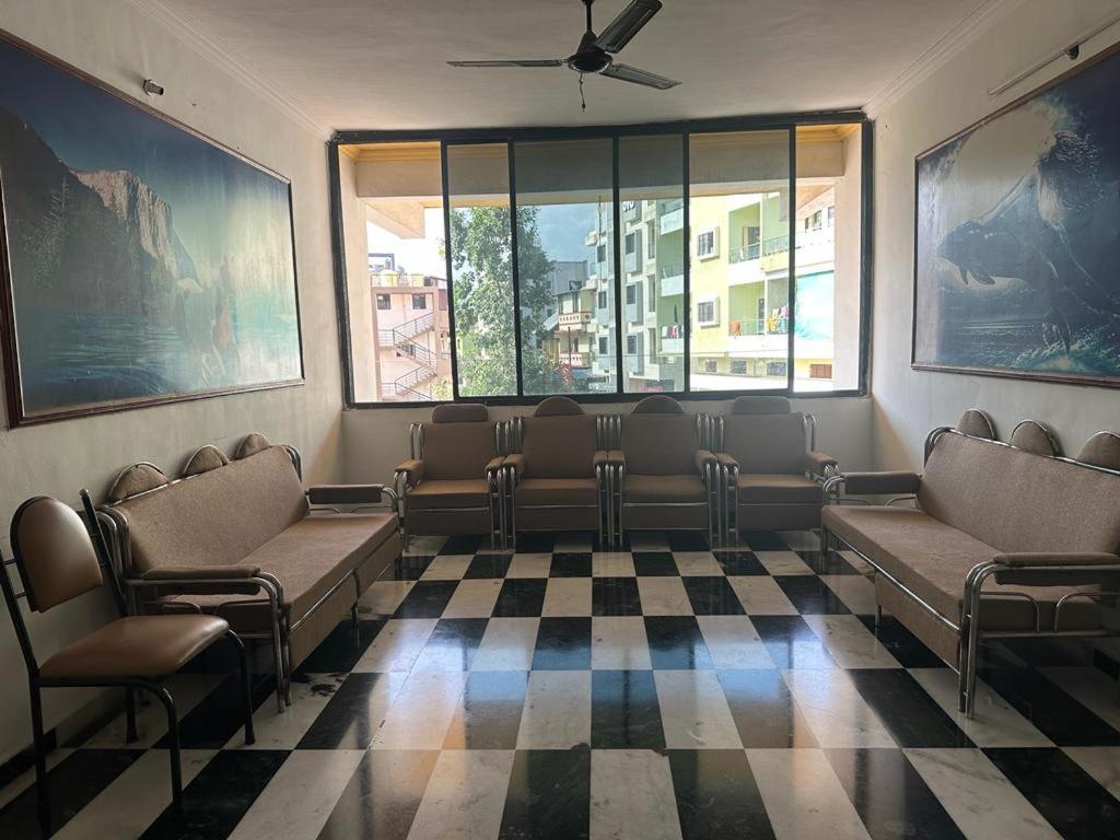 Hotel Dhruv Palace Trimbak Extérieur photo