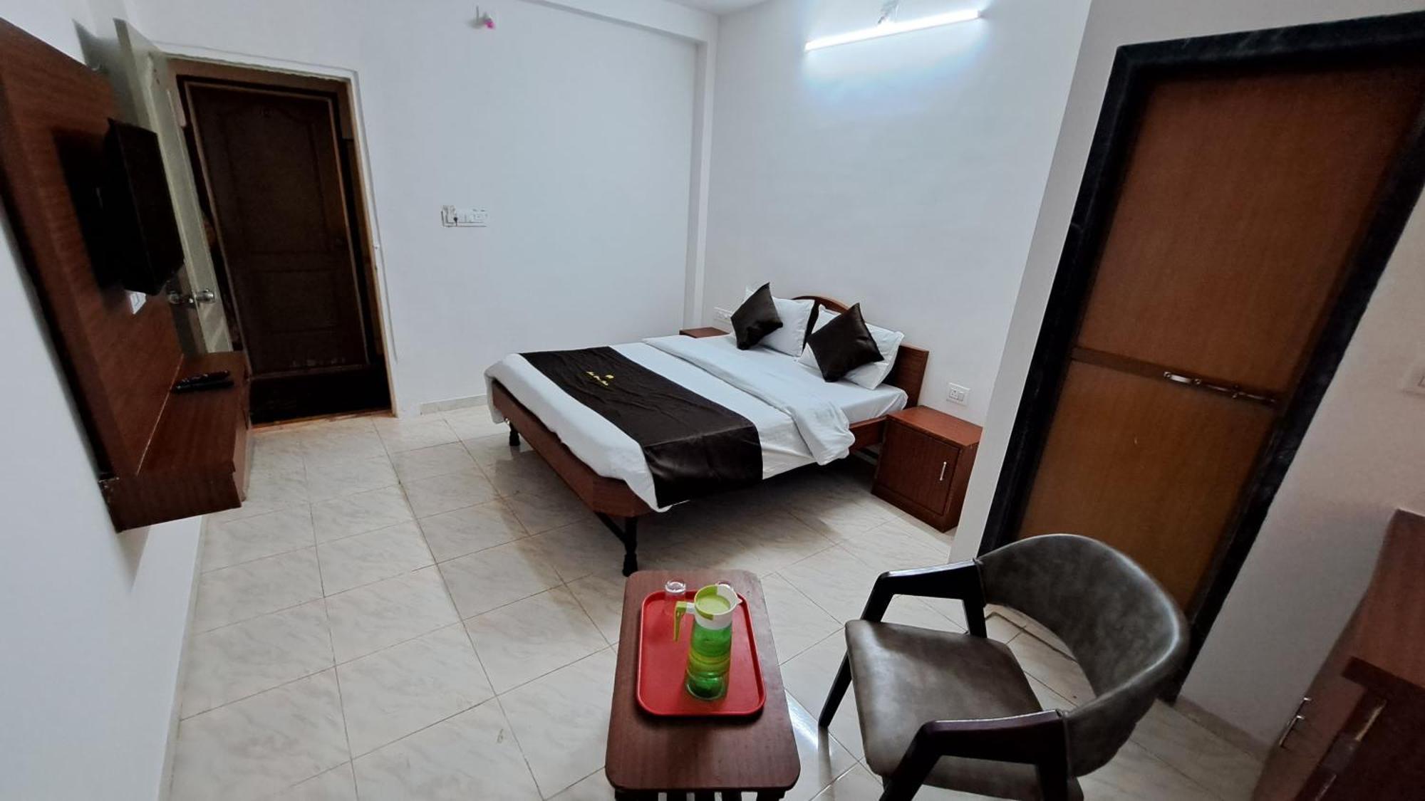 Hotel Dhruv Palace Trimbak Extérieur photo