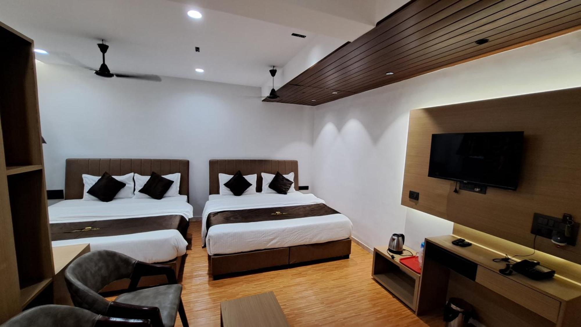 Hotel Dhruv Palace Trimbak Extérieur photo