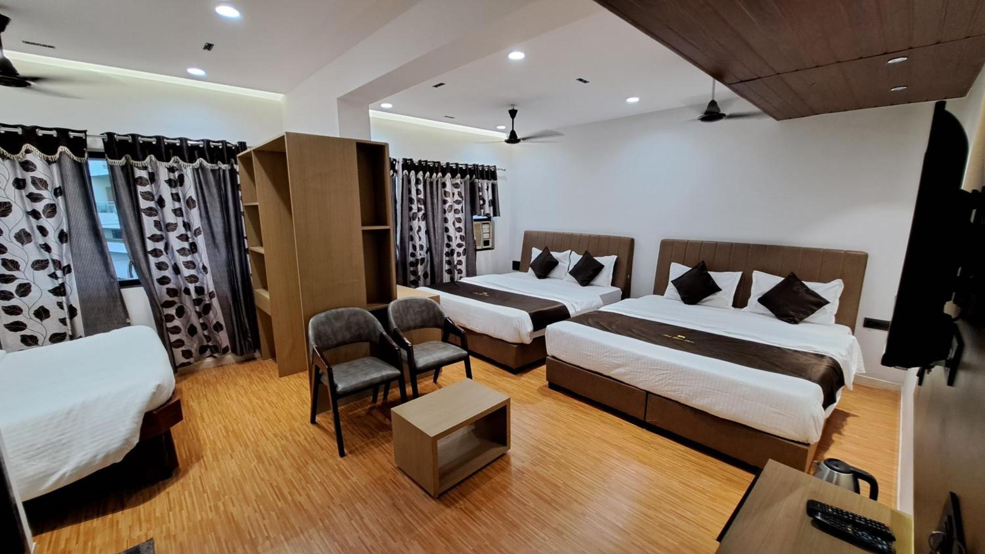 Hotel Dhruv Palace Trimbak Extérieur photo