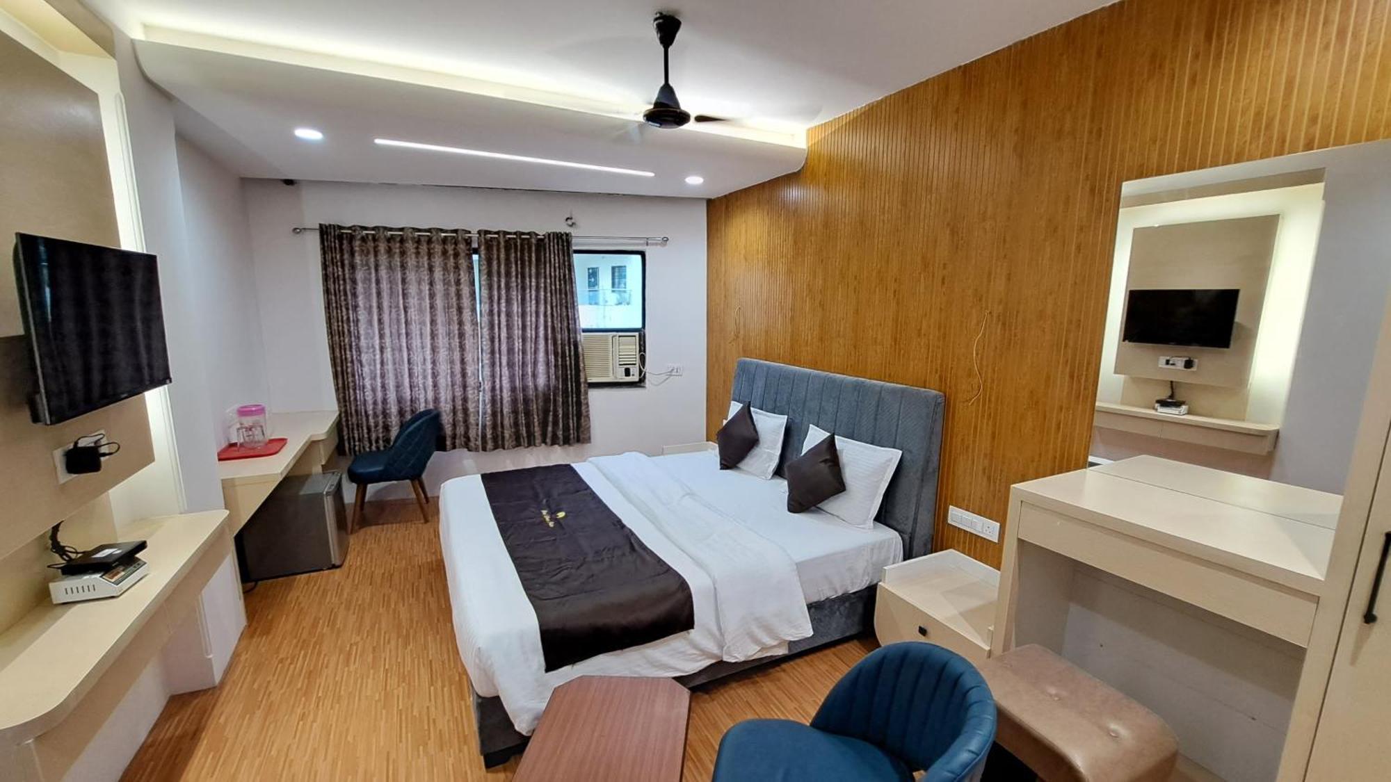 Hotel Dhruv Palace Trimbak Extérieur photo